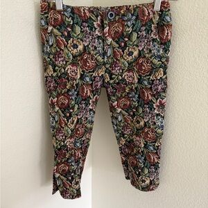 REDBERRY vintage Y2K 90s Floral Patterned tapestry capri pants